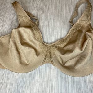 HANES 38d EUC nude color bra